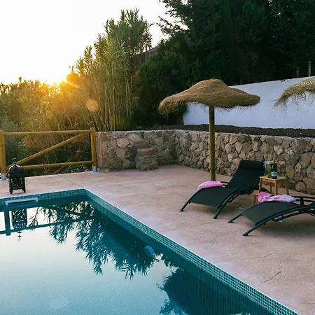 La Casa De La Huerta Stylish Family In Countryside *