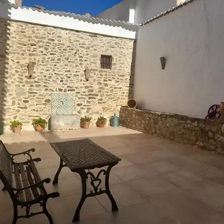 La Casa De La Huerta Stylish Family In Countryside بيت للعطل